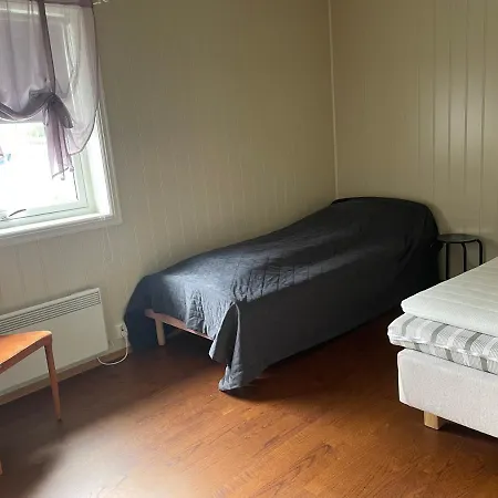 Apartment Flott Stor Leilighet Pa Lundamo *